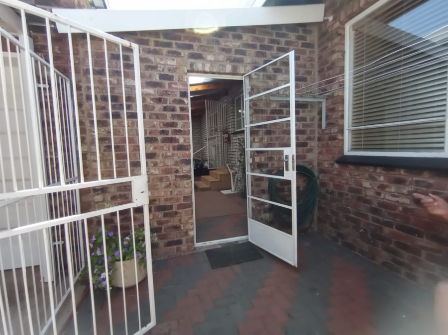 2 Bedroom Property for Sale in Parys Free State